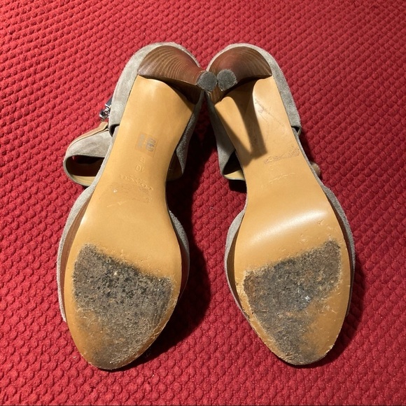 COACH Sz 10 Wexwood 1” Platform 4.5” Heels Suede Zip Back Closure Peep Toe Shoes - Picture 9 of 12